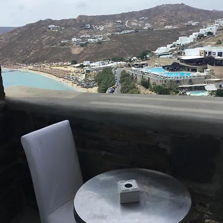 그레코 필라 럭셔리 스위트 앤 5*